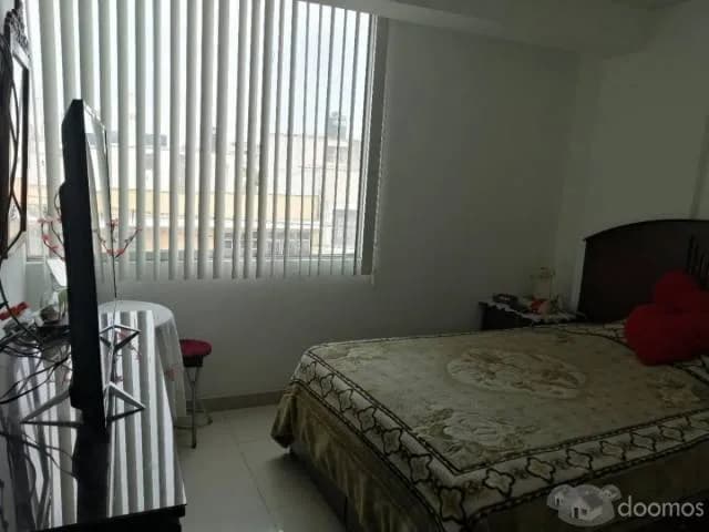 HERMOSA CASA PARA PROYECTO DE 6 PISOS — foto 4