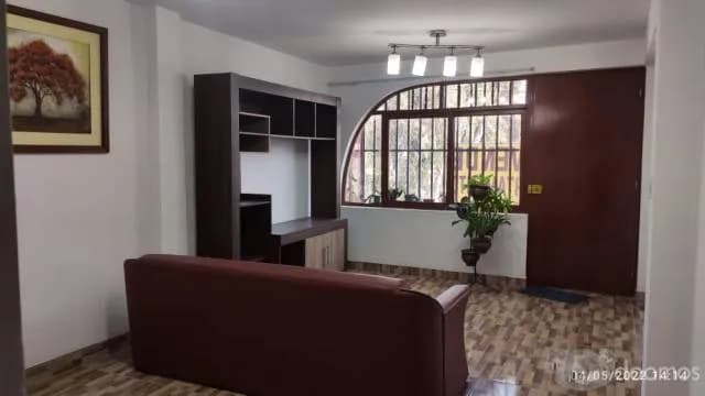 VENTA DEPARTAMENTO 2DO PISO - AV. JOSE GRANDA CDRA 35 SMP-LIMA — foto 3