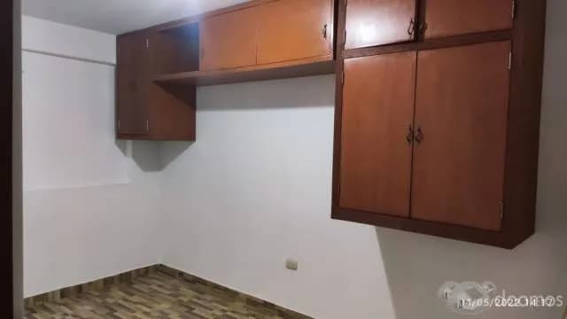 VENTA DEPARTAMENTO 2DO PISO - AV. JOSE GRANDA CDRA 35 SMP-LIMA — foto 4