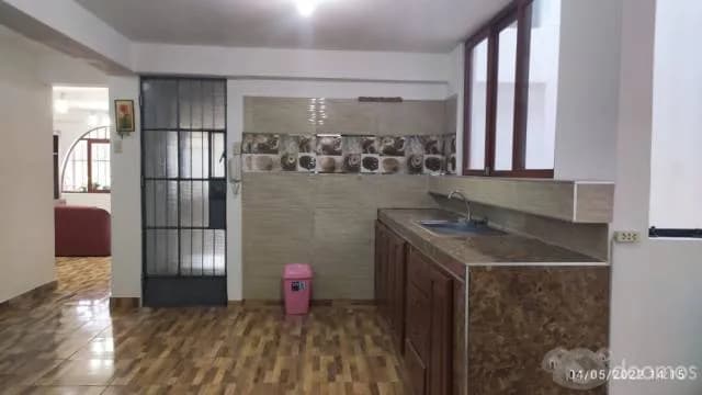 VENTA DEPARTAMENTO 2DO PISO - AV. JOSE GRANDA CDRA 35 SMP-LIMA — foto 6