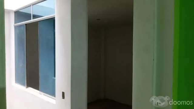 ALQUILER DE PRIMER PISO EN SAN MARTIN DE PORRES — foto 3