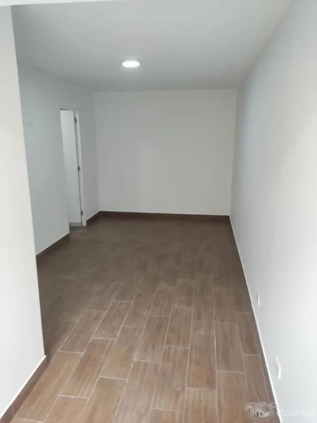 ALQUILO HERMOSO DEPARTAMETO EN CHORRILLOS — foto 3