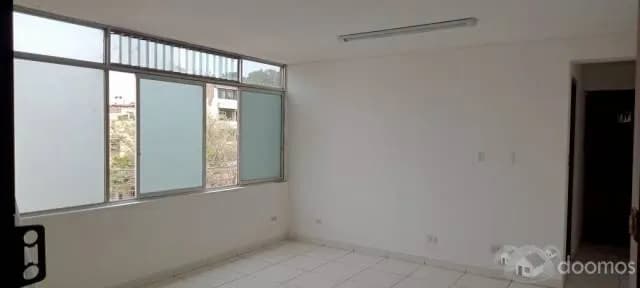 ALQUILO IMPECABLE OFICINA EN SURCO — foto 1