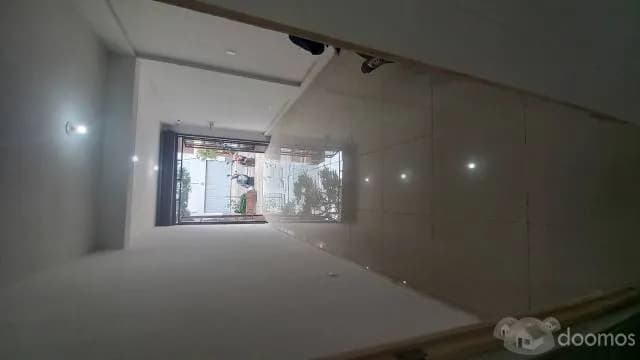 ALQUILER DE LOCAL COMERCIAL EN LINCE — foto 2