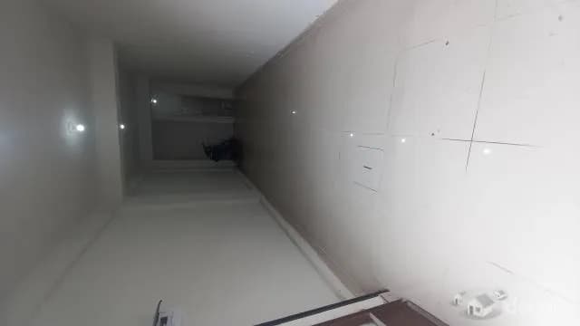 ALQUILER DE LOCAL COMERCIAL EN LINCE — foto 4