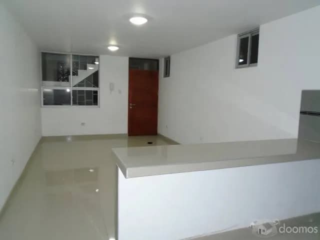 Venta  de departamento a precio de remate — foto 1