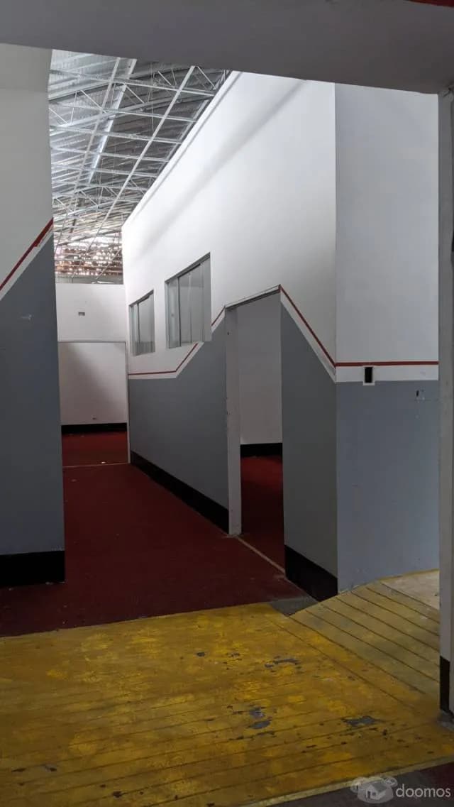 Se Alquila Edificio de 600 m² en Cercado de Lima — foto 1