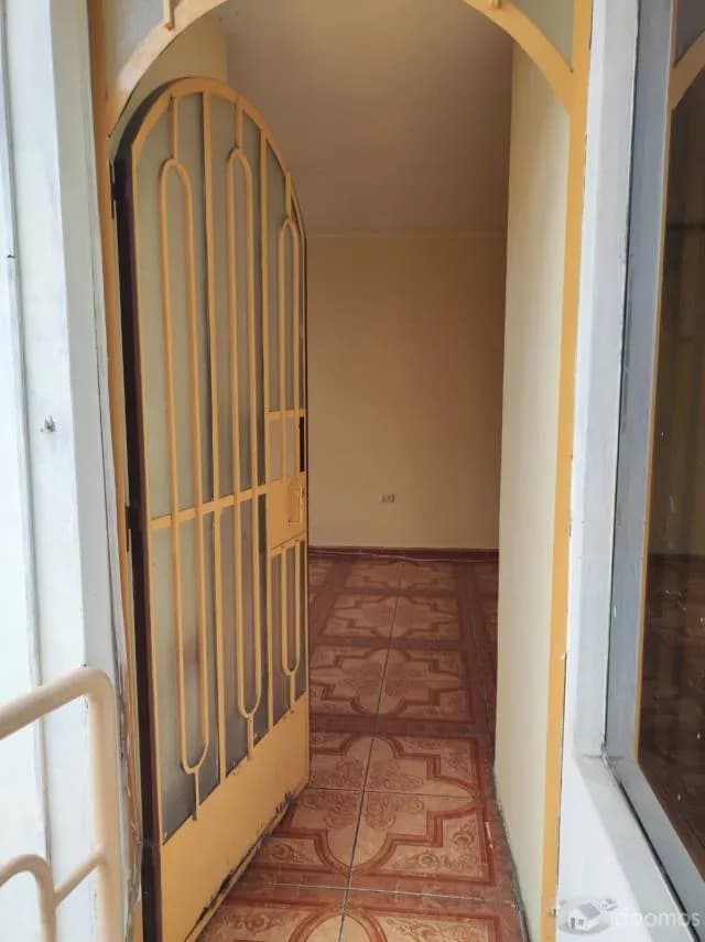 se alquila mini departamento en el distrito de los olivos — foto 4