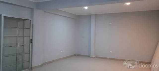 Se alquila departamento con local propio — foto 6