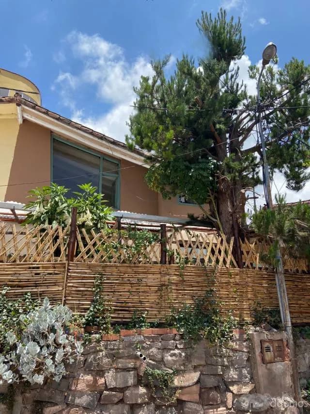Vendo Casita Totalmente Remodelada en condominio Larapa — foto 4
