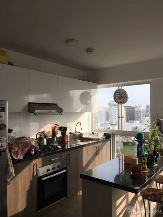 SURQUILLO  SE VENDE HERMOSO DEPARTAMENTO DUPLEX CODIGO KDV 782 — foto 2