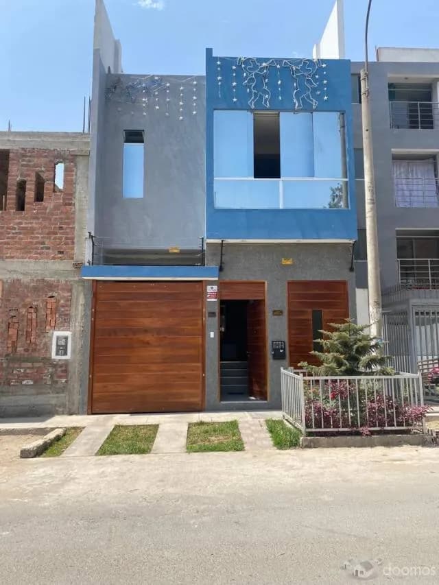 HERMOSA CASA EN VENTA EN CARABAYLLO — foto 1