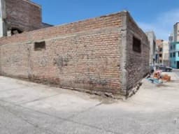 VENTA TERRENO CON FACHADA AL MALL AVENTURA PLAZA