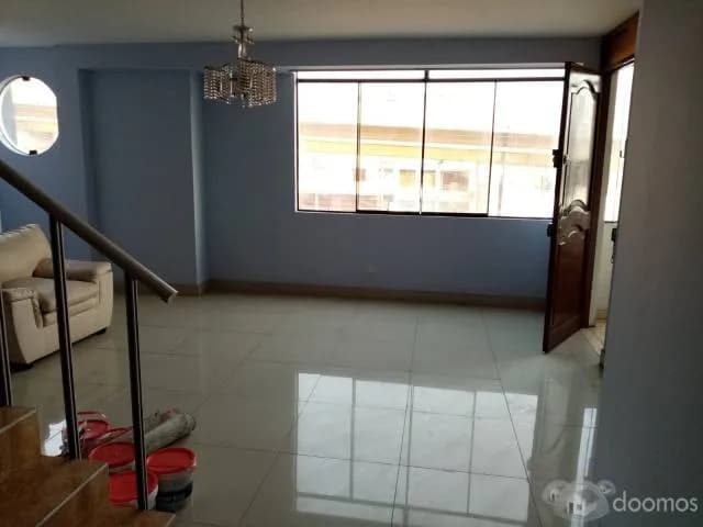 ALQUILO DEPARTAMENTO TRIPLEX, LOS OLIVOS — foto 2