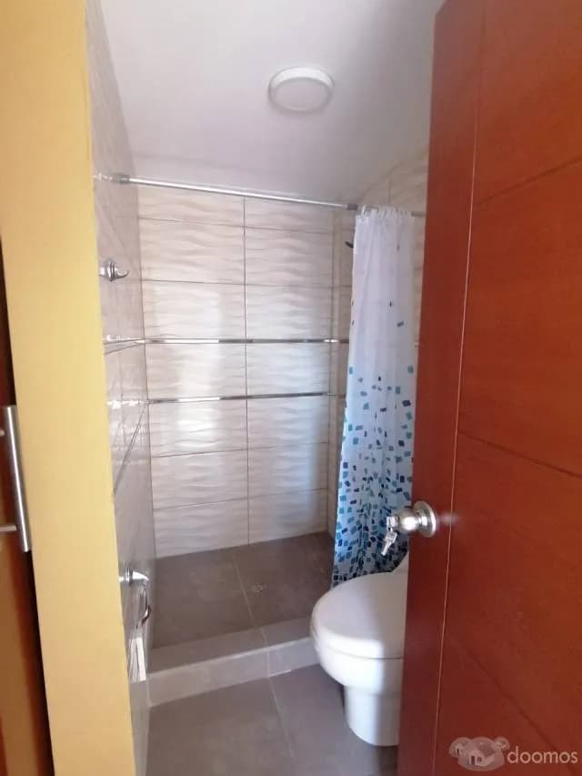 HABITACIÓN AMPLIA Y COMODA EN ZONA RESIDENCIAL — foto 3