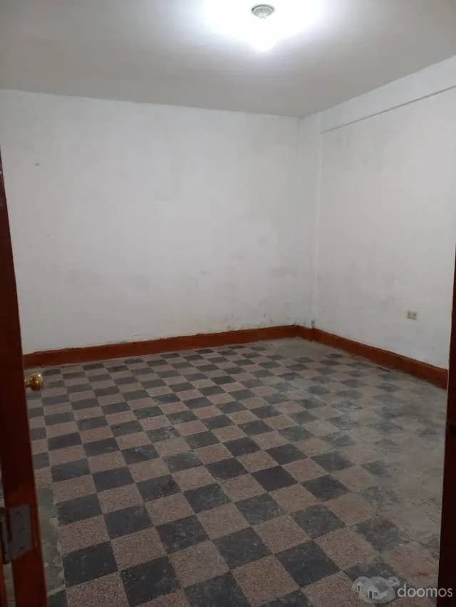 Minidepartamento en alquiler primer piso Breña — foto 5