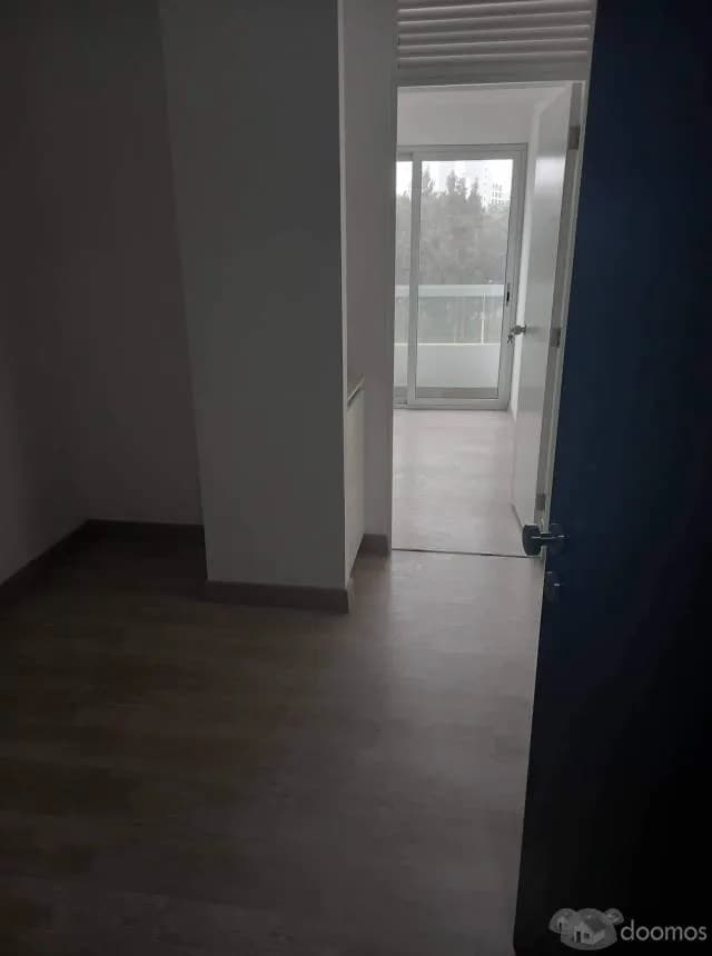 SE VENDE MODERNA OFICINA EN MIRAFLORES — foto 4