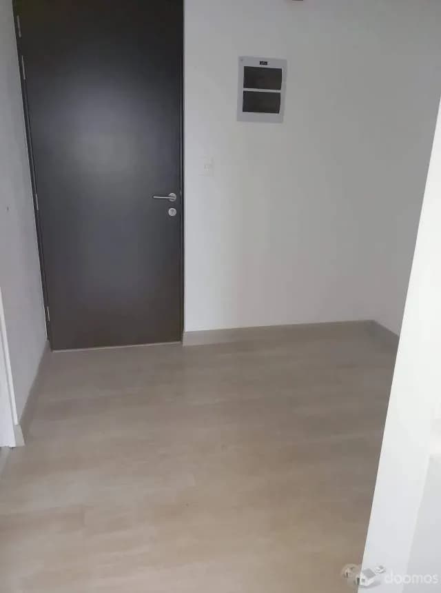 SE VENDE MODERNA OFICINA EN MIRAFLORES — foto 9