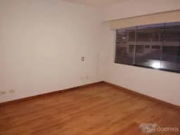 VENDO DEPARTAMENTO EN SEGUNDO PISO SAN ISIDRO