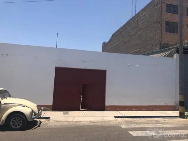 Venta de Casa como Terreno - Ciudad de Tacna - Perú - USD.320,000 "Oferta Negociable" — foto 4