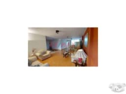 Vendo Departamento En 3° Piso Con Entrada Independiente Frente A Parque