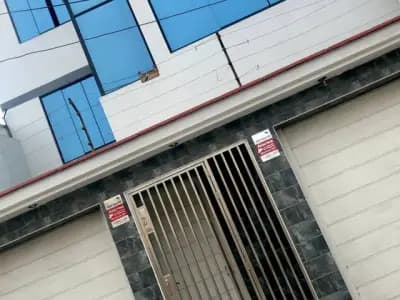 OCASION "SE ALQUILA MODERNO EDIFICIO EXCLUSIVO PARA CENTROS MEDICOS O CLINICAS"