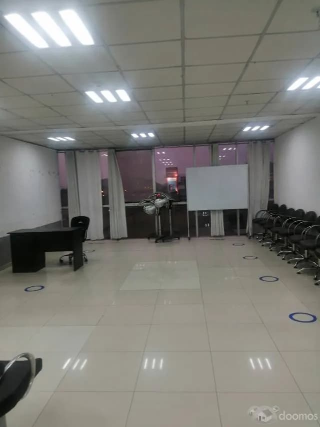 Ate vendemos edificio de 7 pisos 3 sótanos  20 estacionamientos — foto 7