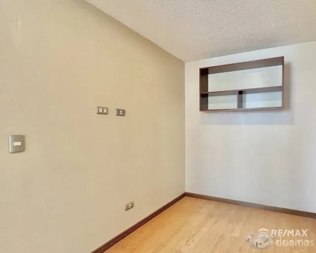 BONITO Y MODERNO DEPARTAMENTO SEMIAMOBLADO EN CONDOMINIO PRIVADO — foto 4