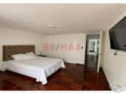 Se Vende Acogedor Departamento Ubicado En La Mejor Zona De Miraflores
