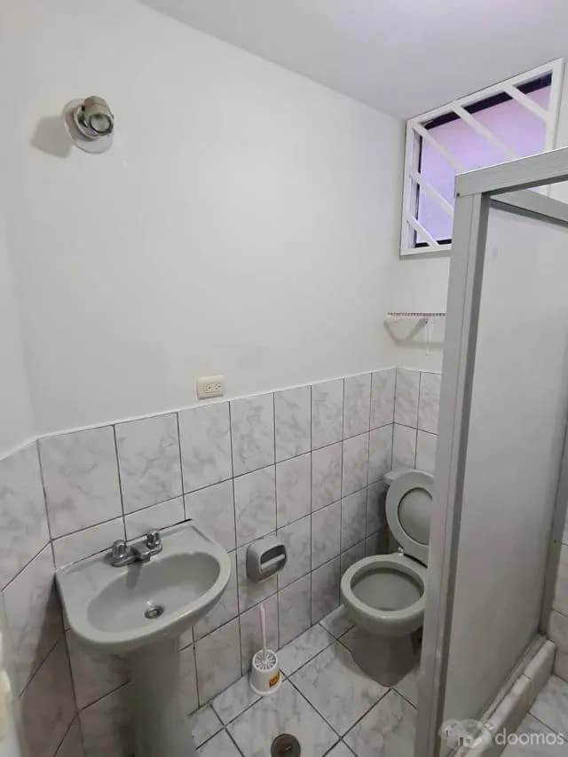 VENTA DE DEPARTAMENTO EN PLENO CENTRO DE  CHICLAYO, SEMIAMOBLADO — foto 5