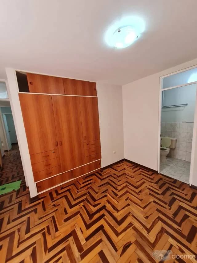 VENTA DE DEPARTAMENTO EN PLENO CENTRO DE  CHICLAYO, SEMIAMOBLADO — foto 7