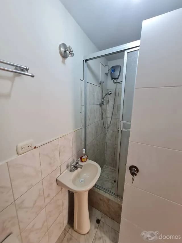 VENTA DE DEPARTAMENTO EN PLENO CENTRO DE  CHICLAYO, SEMIAMOBLADO — foto 8
