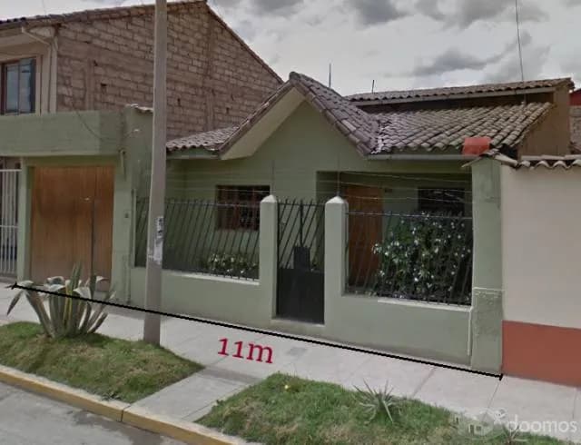 Casa - Como terreno - En Venta — foto 4