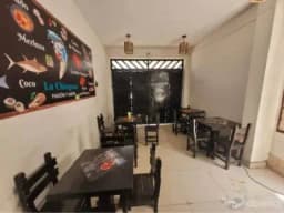 casa con negocio en plena avenida altamente comercial