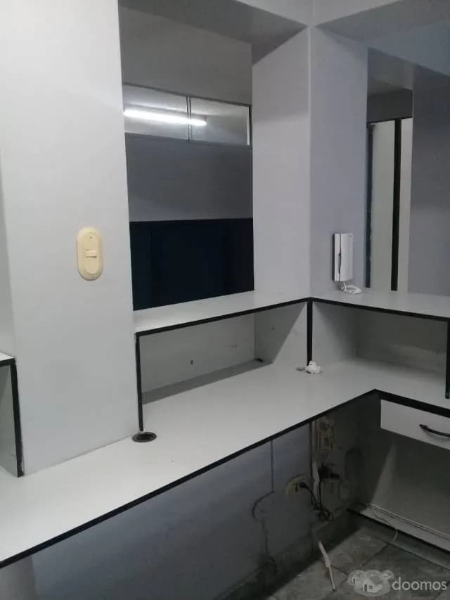 DEPOSITO EN SURQUILLO — foto 5