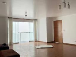 ALQUILO MODERNO Y AMPLIO DEPARTAMENTO EN CASUARINAS SUR SURCO