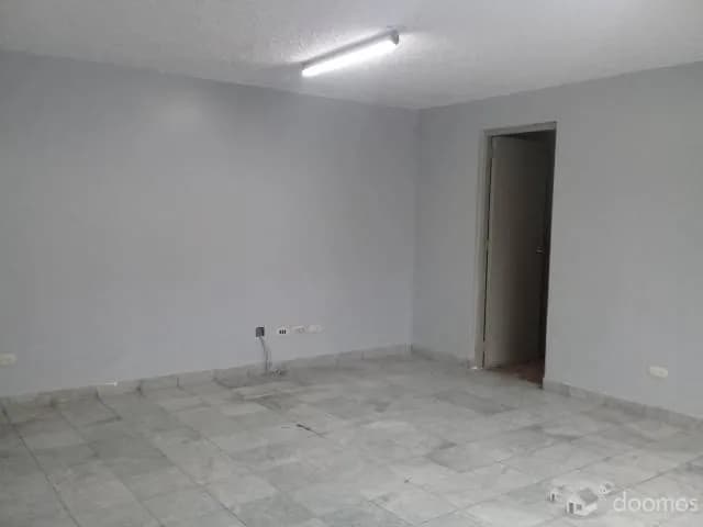 ALMACEN EN MIRAFLORES — foto 9
