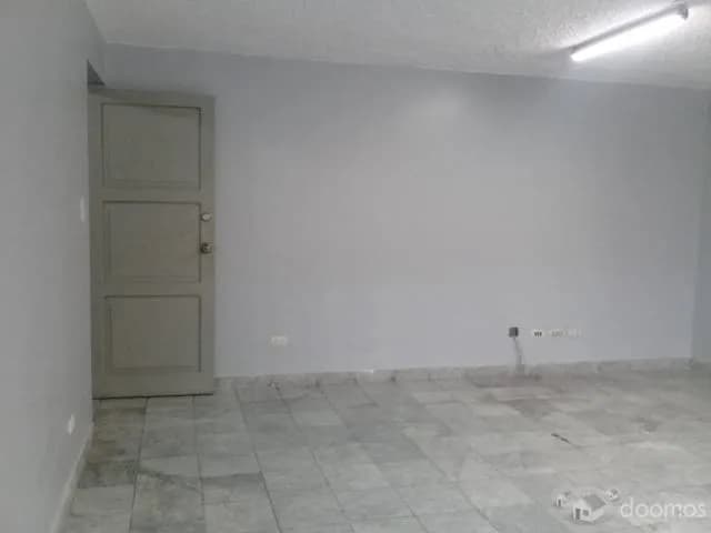 ALMACEN EN SAN ISIDRO — foto 2