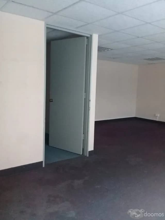DEPOSITO EN SURQUILLO — foto 7