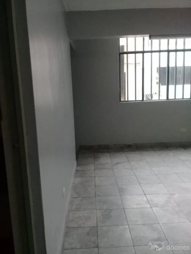 DEPOSITO EN SURQUILLO — foto 8