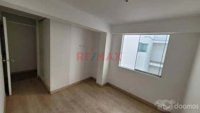 Vendo Departamento Duplex De Estreno Muy Amplio E Iluminado — foto 12