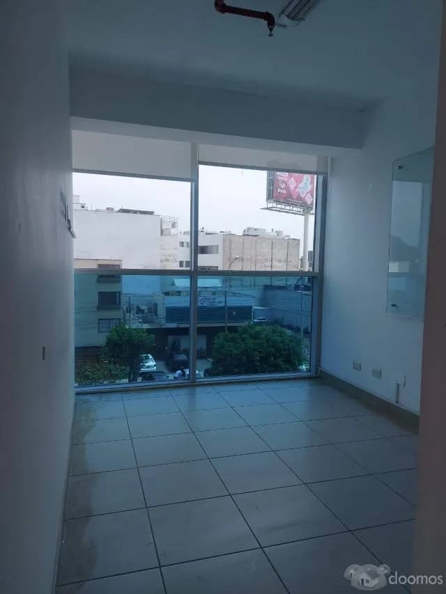 ALQUILER DE LOCAL COMERCIAL — foto 5