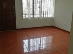 ALQUILER DE HABITACIÓN PARA SEÑORITAS