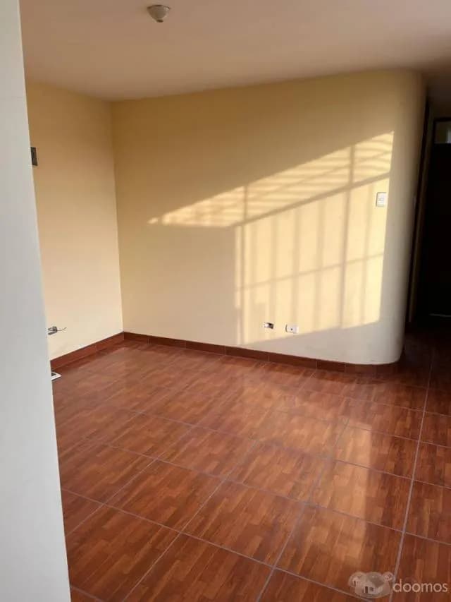 REMATO CASA EN CARABAYLLO — foto 7
