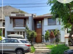 ¡VENTA DE CASA EN LA MOLINA!