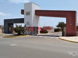 Venta De Terreno En Chilca Dentro De Condominio De Los Portales "Alameda Lima Sur Ii Etapa".
