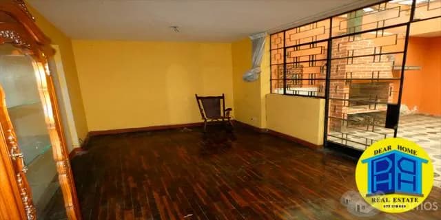 VENTA HERMOSA CASA EN SAN ISIDRO — foto 4