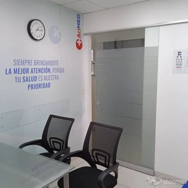 SE ALQUILA CONSULTORIO MEDICO EQUIPADO! — foto 4