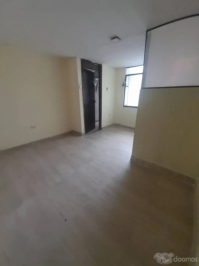 Alquilo Cuarto Av Bertello (3 Cdras Tottus Av Canta Callao) — foto 4