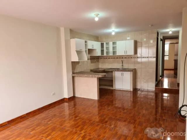 ALQUILO DEPARTAMENTO EN TERCER PISO DE 55M2 - CERCADO DE LIMA — foto 8